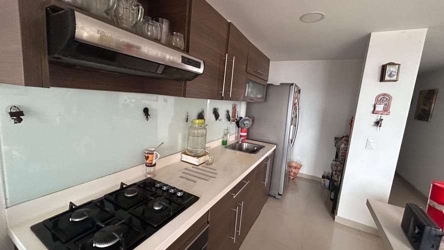 Apartamento de 3 alcobas en venta en Piedra Pintada, Ibagué, 93 m² · foto 5 de 15