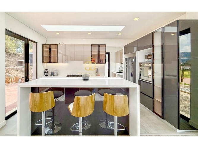 Casa de 3 alcobas en venta en Meusa, Sopó, 215 m² · foto 4 de 24
