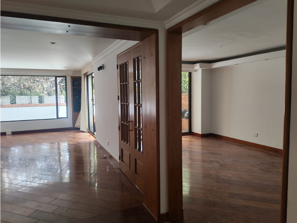 Apartamento en venta en Santa Ana Oriental, Bogotá · foto 3 de 24