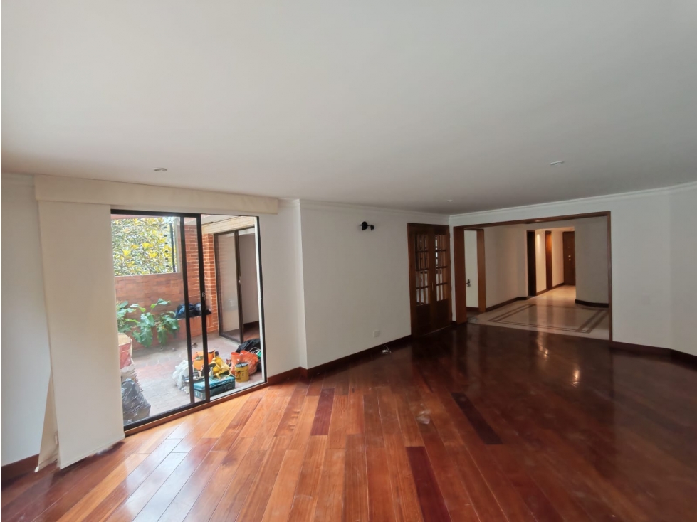 Apartamento en venta en Santa Ana Oriental, Bogotá · foto 8 de 24