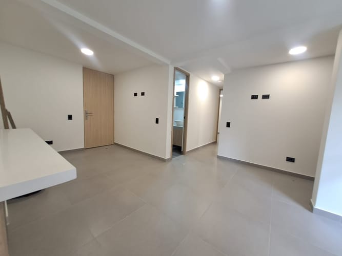 Apartamento de 2 alcobas en arriendo en Loma De San Jose, Sabaneta, 56 m² · foto 12 de 12