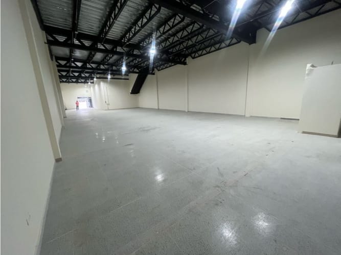 Local en arriendo en Alcala, Envigado, 420 m² · foto 6 de 13