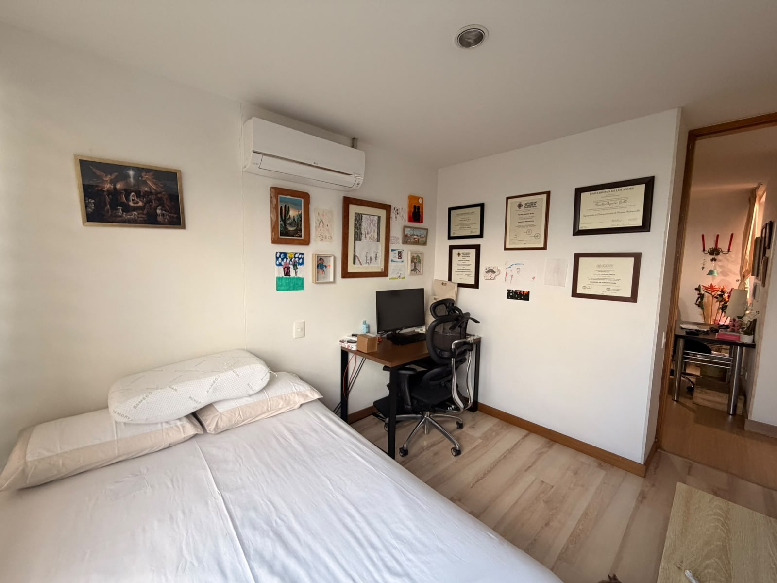 Apartamento en venta en Loma Benedictinos, Envigado · foto 3 de 24