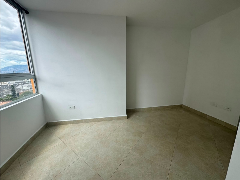 Apartamento en venta en Monteazul, Sabaneta · foto 3 de 10