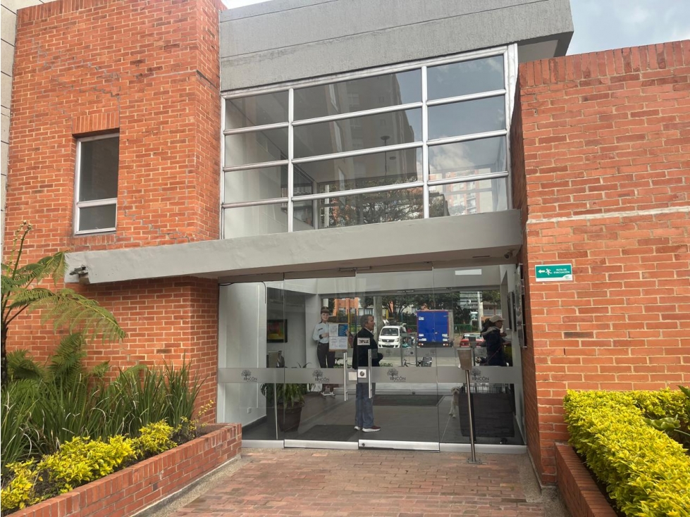 Apartamento en venta en Alameda, Bogotá · foto 2 de 14
