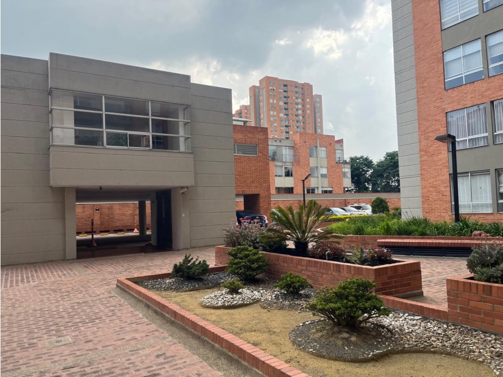 Apartamento en venta en Alameda, Bogotá · foto 3 de 14