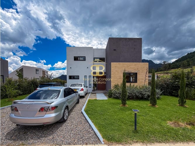 Casa de 3 alcobas en venta en Meusa, Sopó, 124 m² · foto 2 de 21