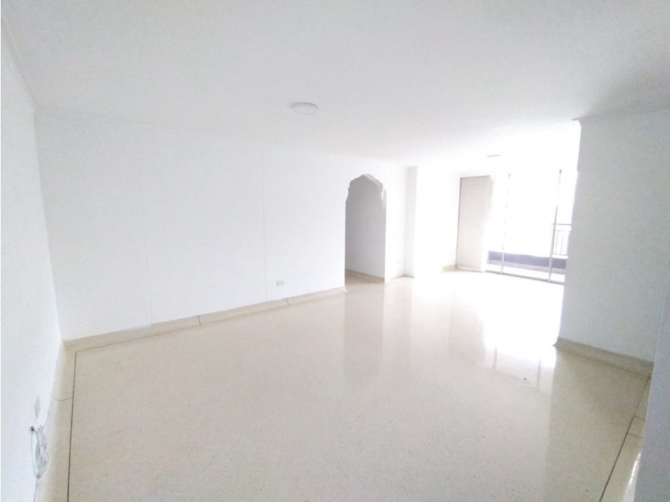 Apartamento en venta en Jardines, Envigado · foto 2 de 19