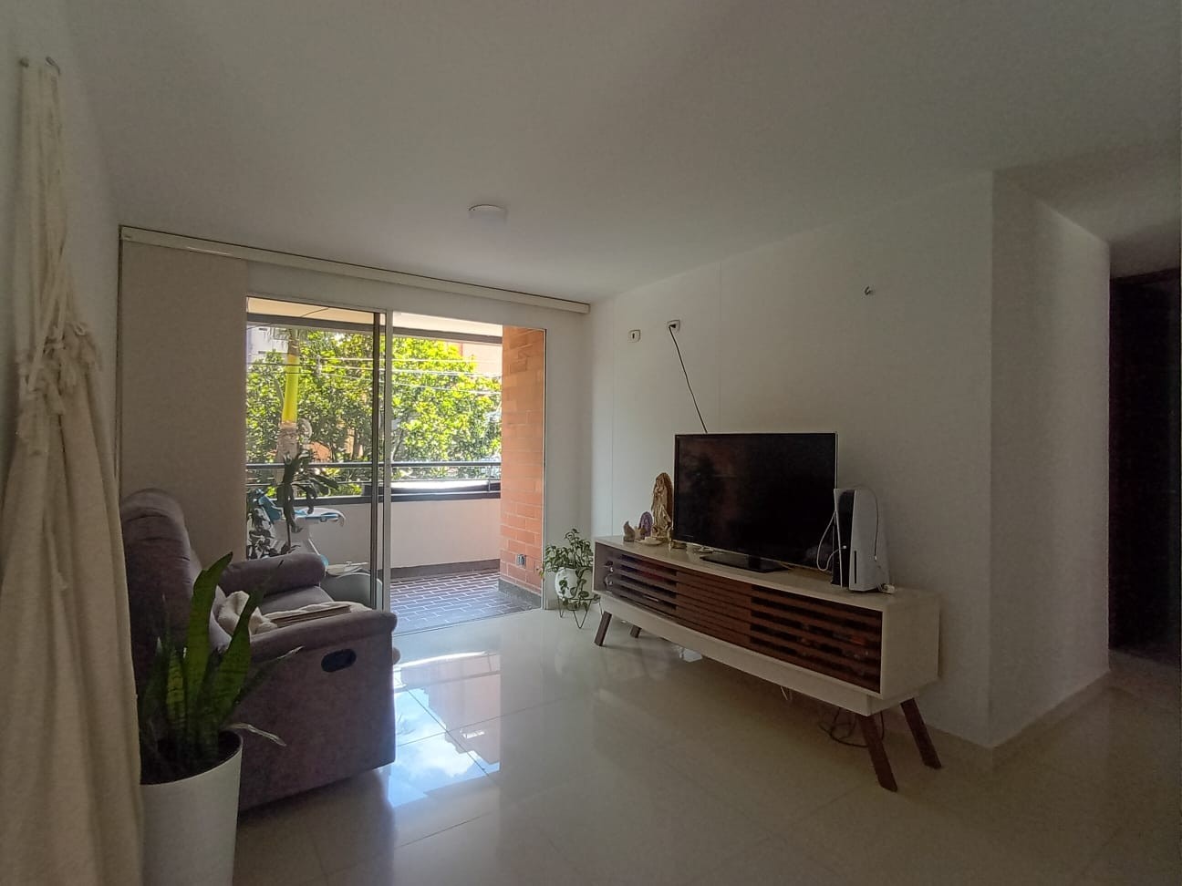 Apartamento en venta en Laureles, Medellín · foto 5 de 16