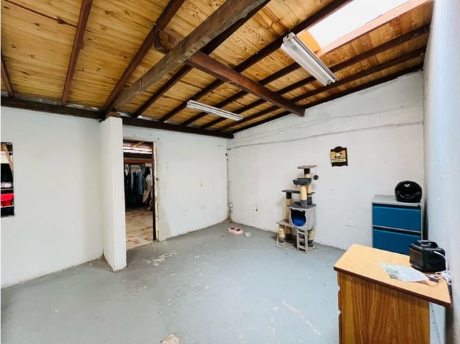 Casa de 6 alcobas en venta en Cabañas, Bello, 250 m² · foto 4 de 16