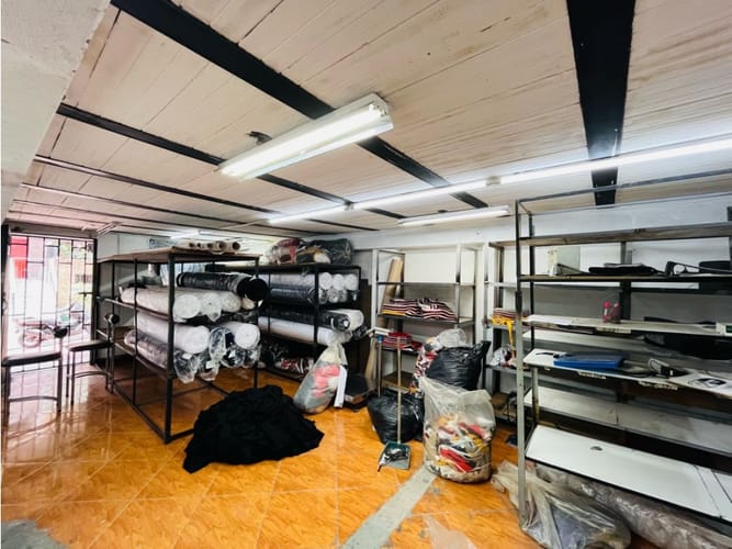 Casa de 6 alcobas en venta en Cabañas, Bello, 250 m² · foto 14 de 16