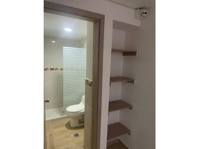 Casa de 5 alcobas en venta en La Hacienda, Cali, 160 m² · foto 12 de 24