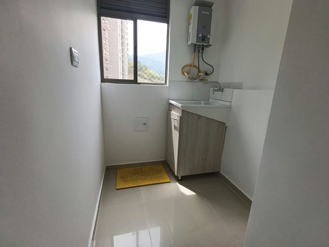 Apartamento de 3 alcobas en arriendo en Aves Maria, Sabaneta, 62 m² · foto 18 de 18