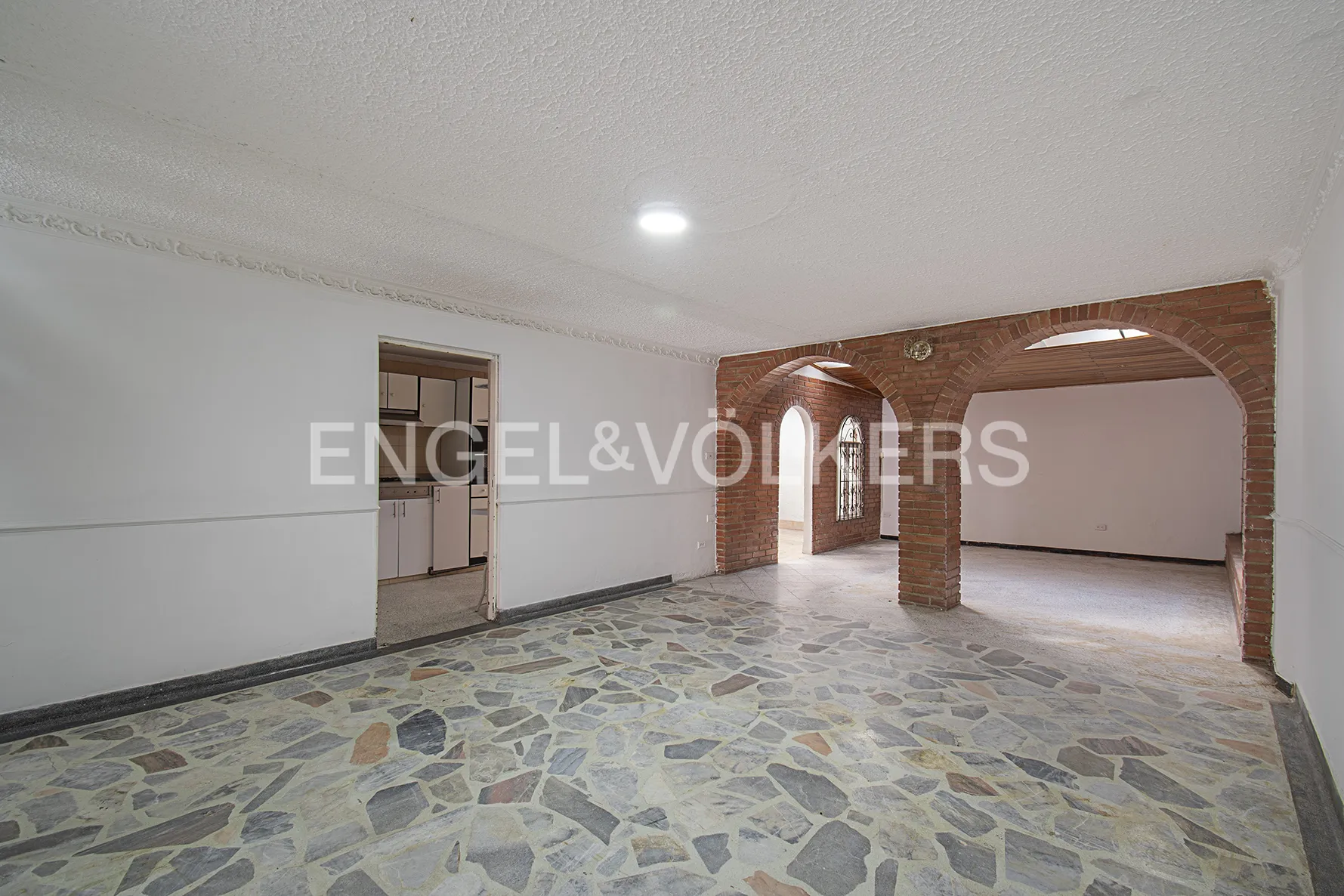 Casa en venta en Las Villas, Bogotá · foto 4 de 24