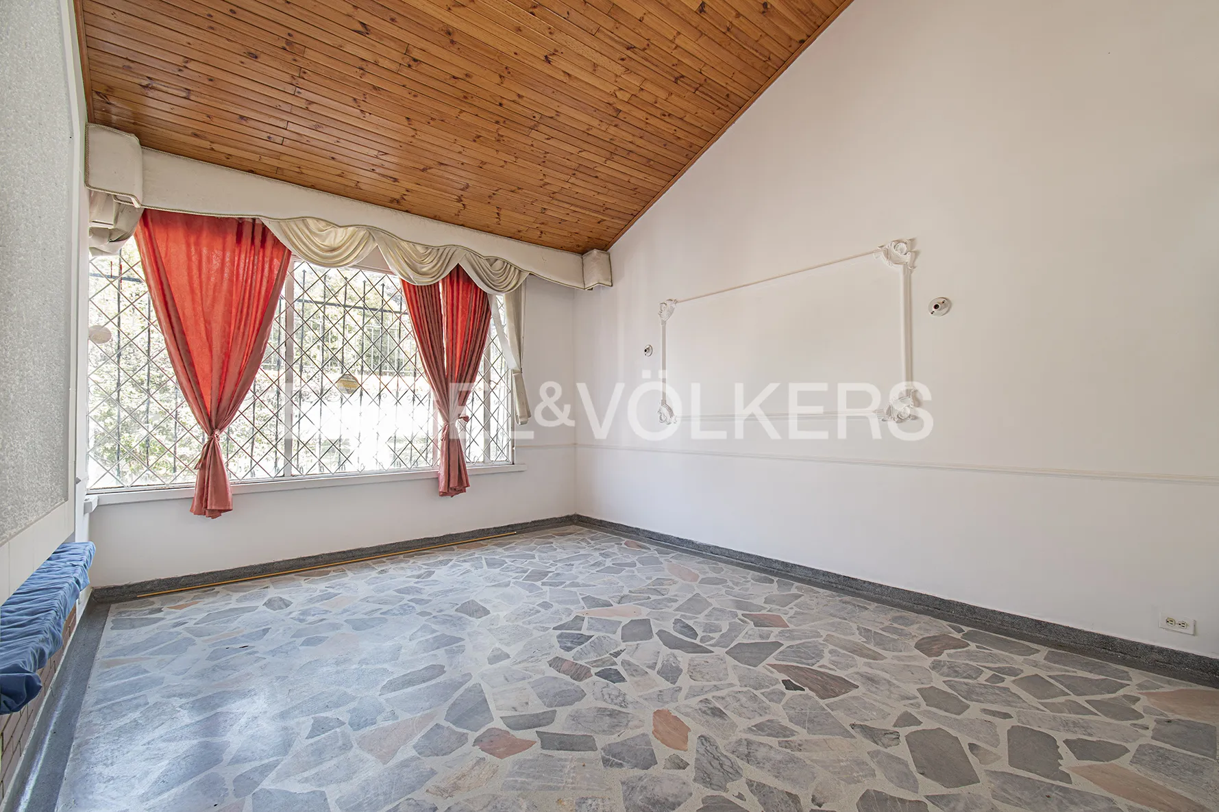 Casa en venta en Las Villas, Bogotá · foto 2 de 24