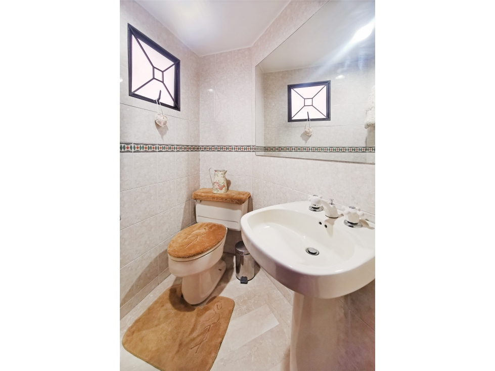 Apartamento en venta en Chicó Navarra, Bogotá · foto 5 de 17