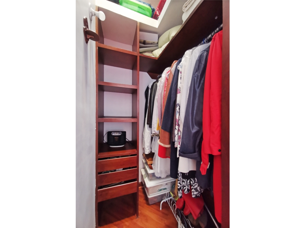 Apartamento en venta en Chicó Navarra, Bogotá · foto 10 de 17