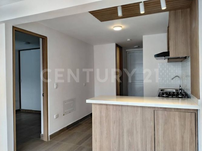 Apartaestudio en arriendo en El Vergel, Bogotá, 35 m² · foto 3 de 15