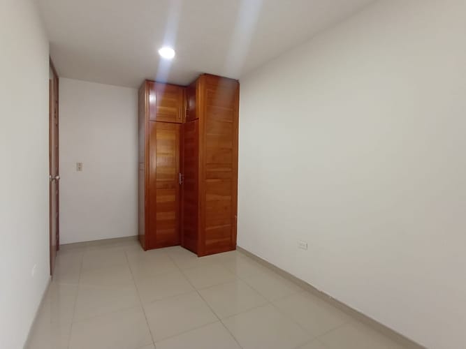 Apartamento de 3 alcobas en venta en La America, Medellín, 89 m² · foto 14 de 18