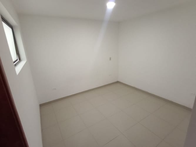 Apartamento de 3 alcobas en venta en La America, Medellín, 89 m² · foto 11 de 18