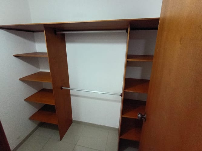 Apartamento de 3 alcobas en venta en La America, Medellín, 89 m² · foto 16 de 18