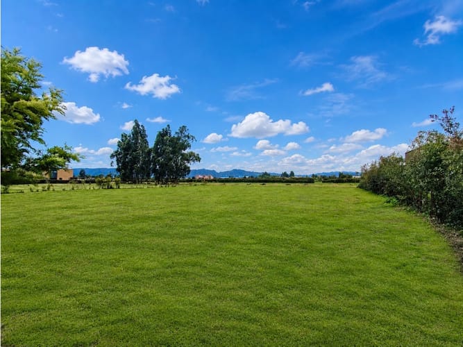 Lote en venta en San Jacinto, Chía, 1501 m² · foto 2 de 23