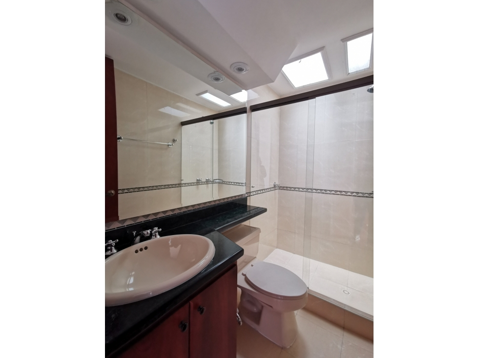 Apartamento en venta en Altos De Suba, Bogotá · foto 12 de 24