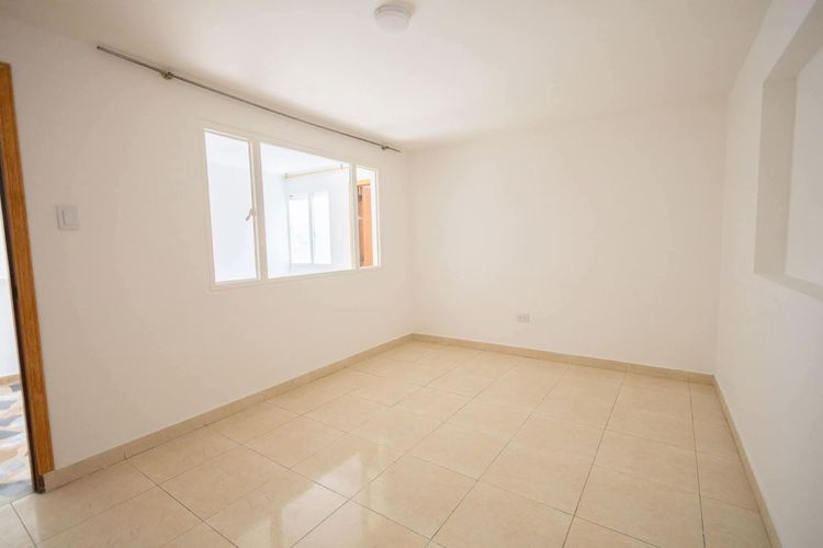 Casa de 6 alcobas en venta en Remanso Sur, Bogotá, 149 m² · foto 5 de 11