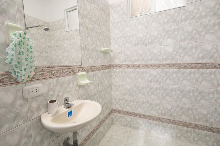 Casa de 6 alcobas en venta en Remanso Sur, Bogotá, 149 m² · foto 10 de 11