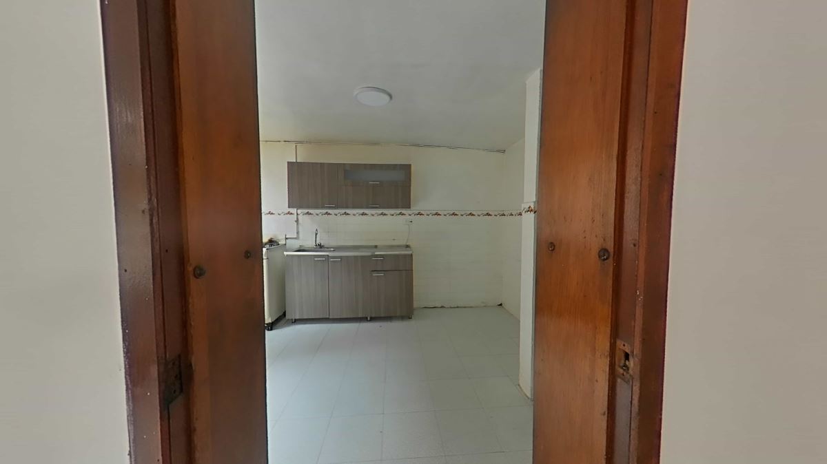 Casa en venta en Santa Isabel, Bogotá · foto 9 de 24