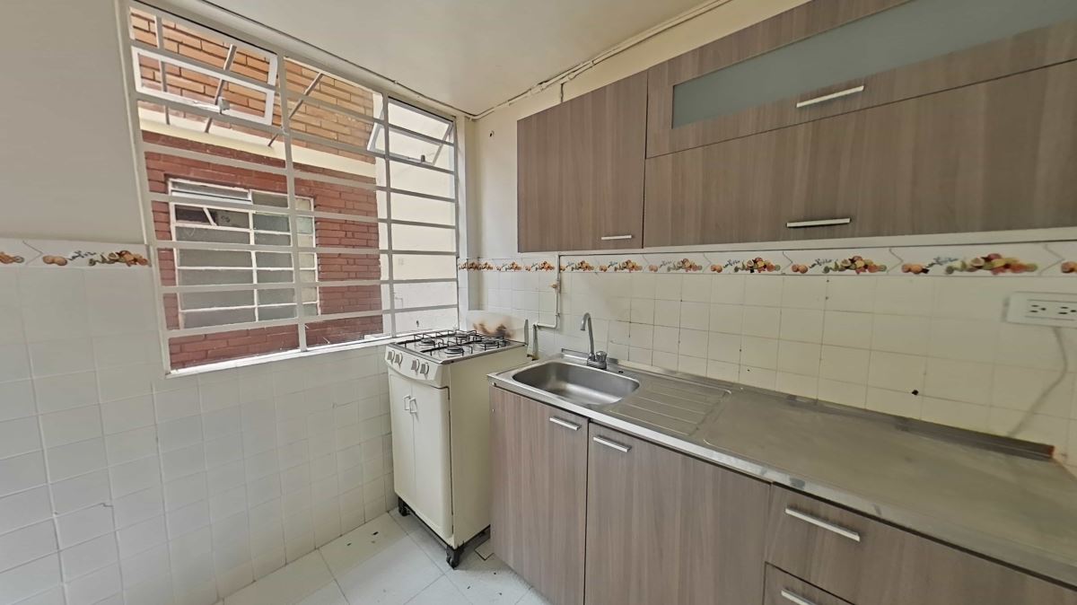 Casa en venta en Santa Isabel, Bogotá · foto 10 de 24