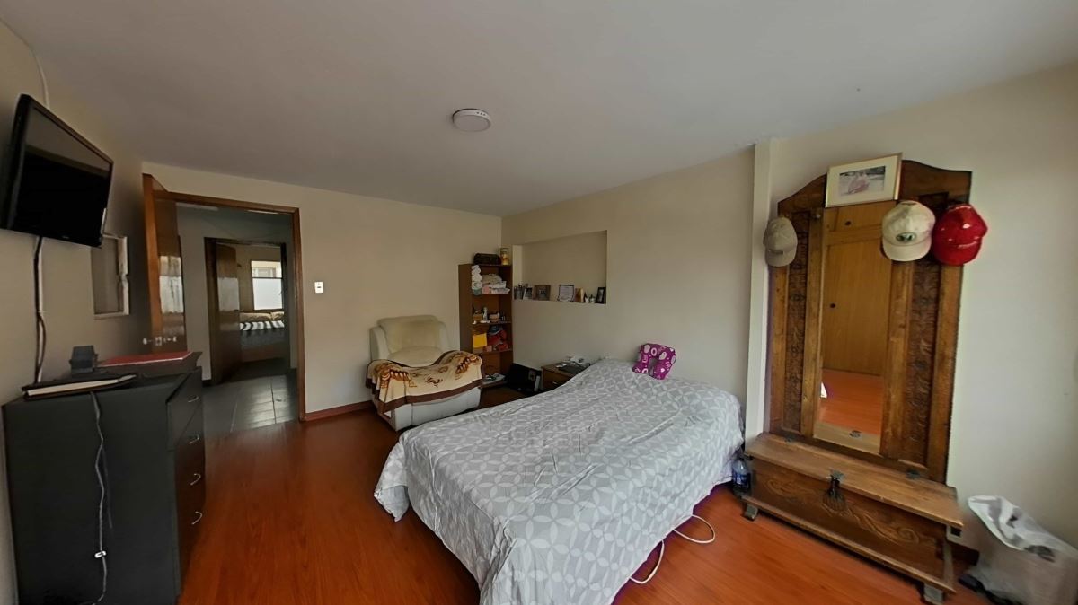Casa en venta en Santa Isabel, Bogotá · foto 19 de 24