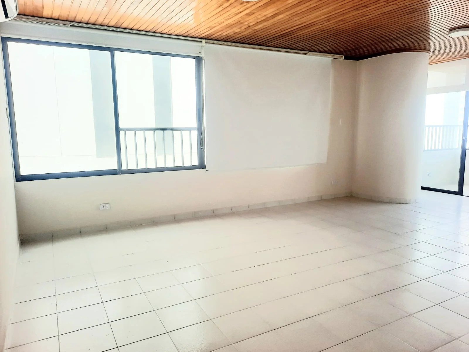 Apartamento en venta en Bocagrande, Cartagena · foto 3 de 16