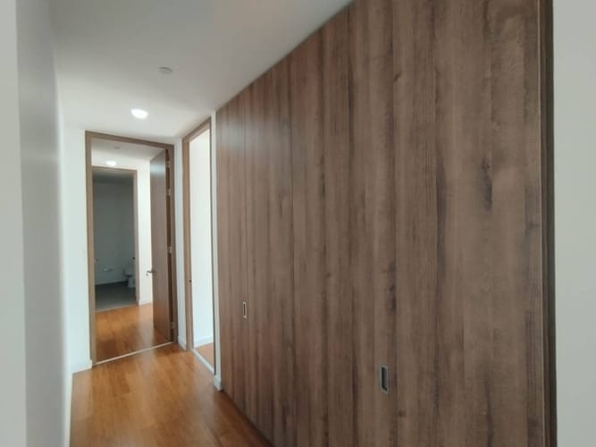 Apartamento de 3 alcobas en arriendo en Santa Maria De Los Angeles, Medellín, 205 m² · foto 11 de 24