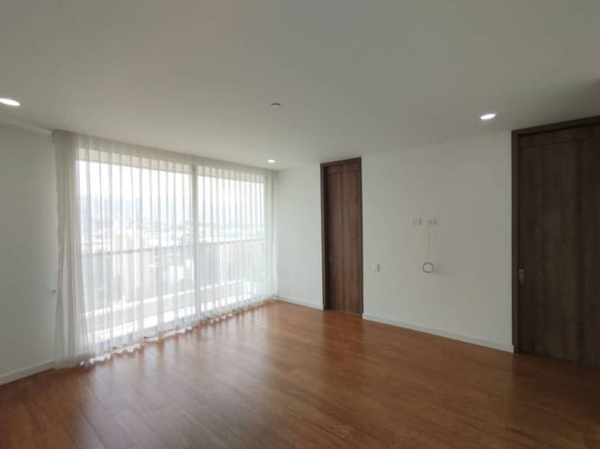Apartamento de 3 alcobas en arriendo en Santa Maria De Los Angeles, Medellín, 205 m² · foto 13 de 24