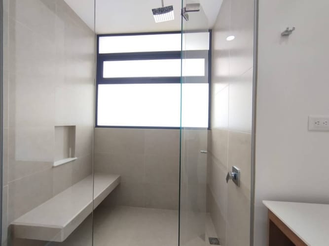 Apartamento de 3 alcobas en arriendo en Santa Maria De Los Angeles, Medellín, 205 m² · foto 16 de 24