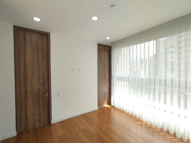 Apartamento de 3 alcobas en arriendo en Santa Maria De Los Angeles, Medellín, 205 m² · foto 18 de 24