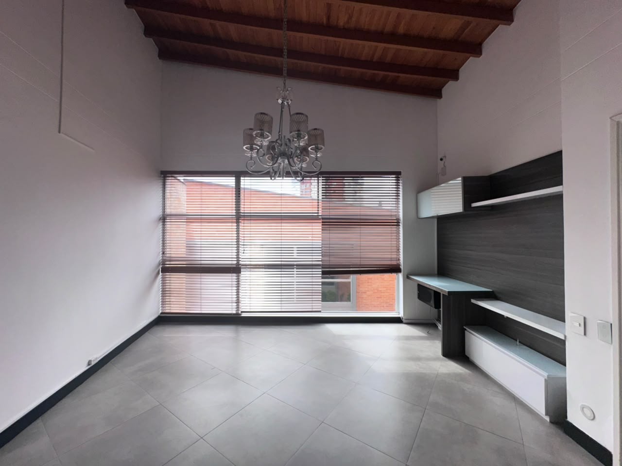 Casa en arriendo en El Poblado, Medellín · foto 14 de 20