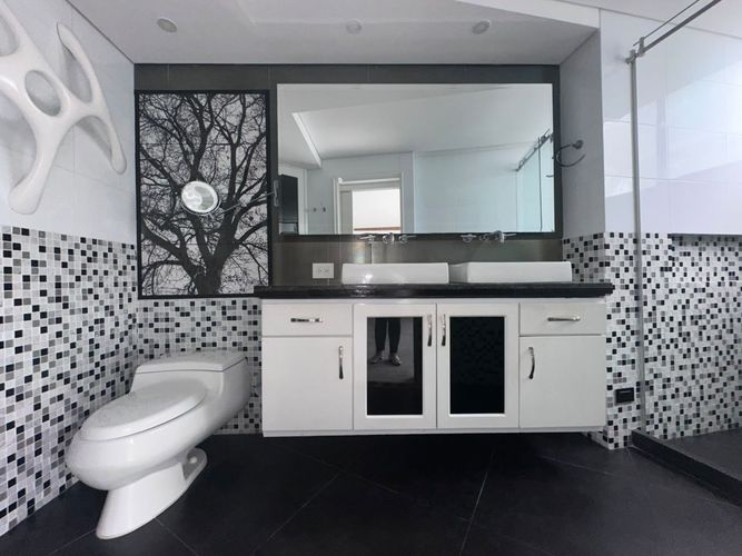 Casa en arriendo en El Poblado, Medellín · foto 9 de 20