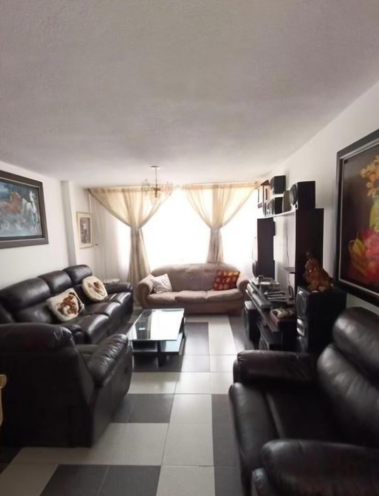 Casa en venta en Restrepo Occidental, Bogotá · foto 2 de 24