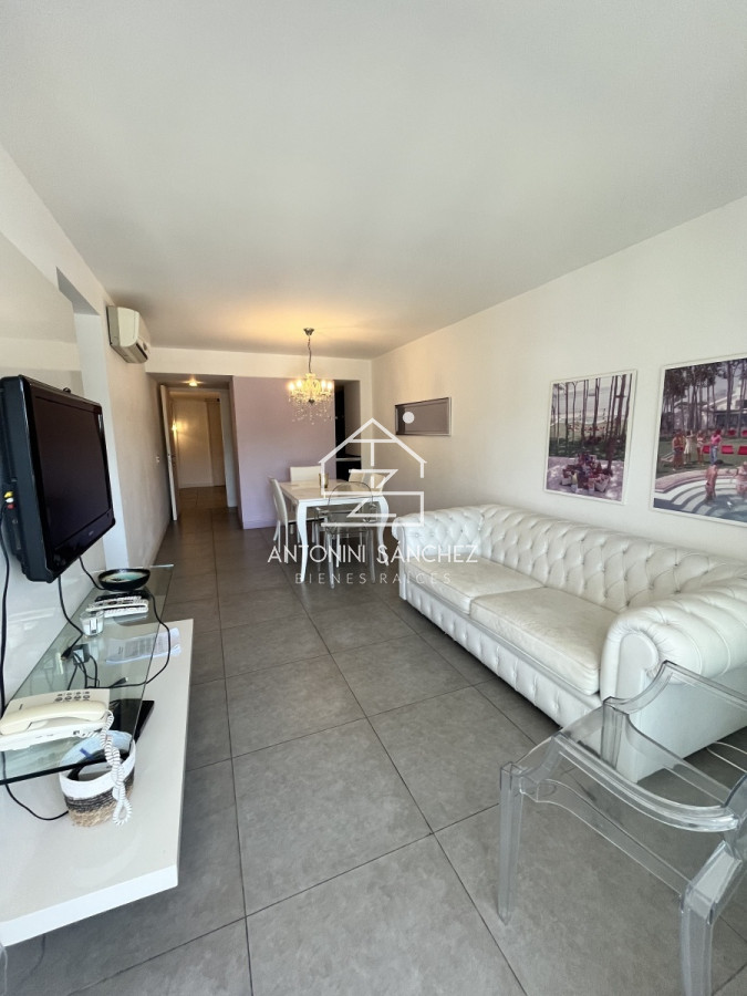 Apartamento en Alquiler · Foto 3