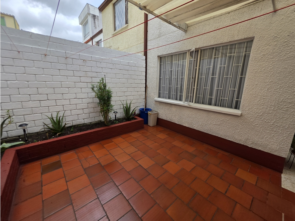 Casa en venta en Villa Del Prado, Bogotá · foto 9 de 24