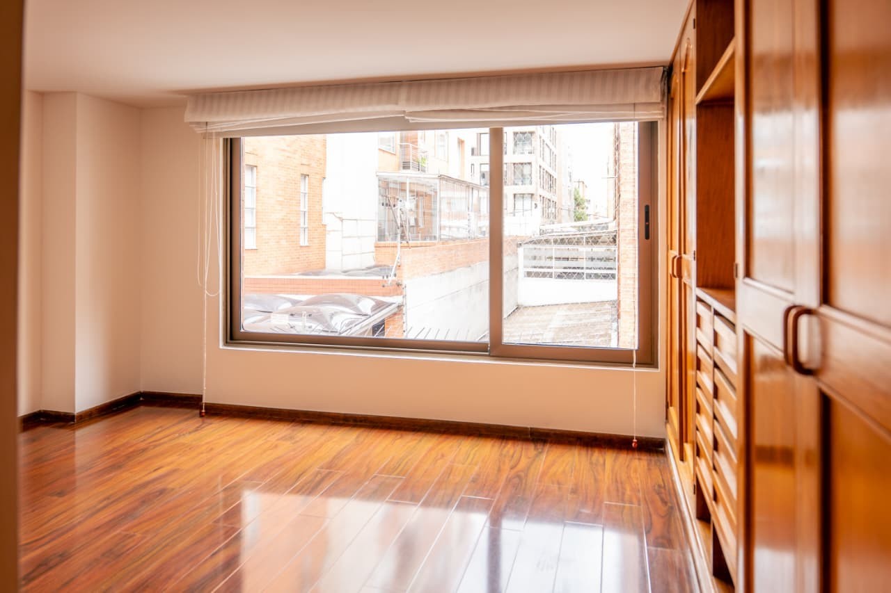 Apartamento en venta en Chicó Navarra, Bogotá · foto 4 de 16