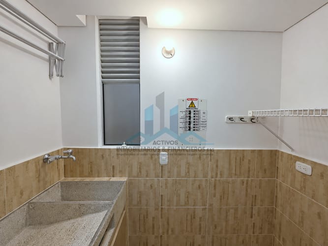 Apartamento de 3 alcobas en venta en Ricaurte, 85 m² · foto 13 de 22