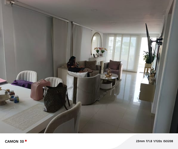 Casa de 7 alcobas en venta en Las Mercedes, Jamundí, 280 m² · foto 2 de 24