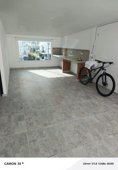 Casa de 7 alcobas en venta en Las Mercedes, Jamundí, 280 m² · foto 23 de 24