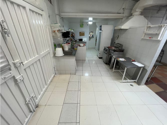 Local en arriendo en Estadio, Medellín, 90 m² · foto 3 de 9