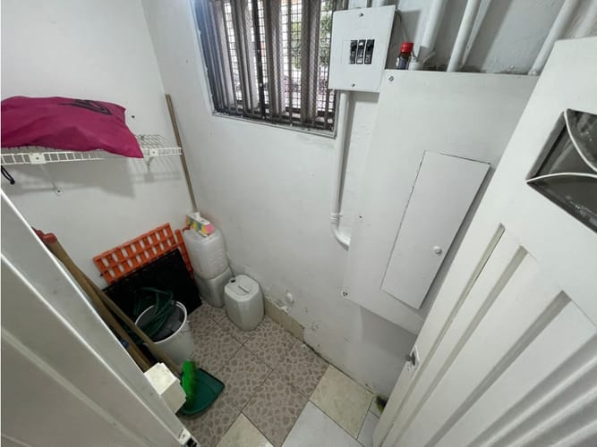 Local en arriendo en Estadio, Medellín, 90 m² · foto 4 de 9