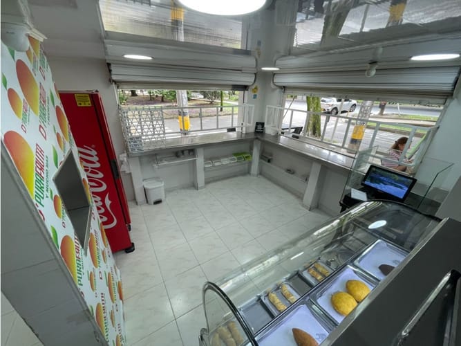 Local en arriendo en Estadio, Medellín, 90 m² · foto 5 de 9