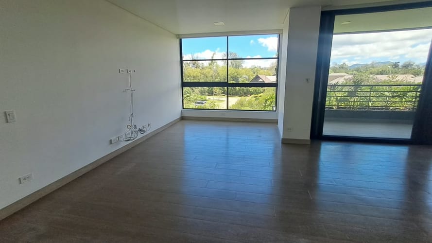Apartamento de 2 alcobas en arriendo en Llano Grande, Rionegro, 190 m² · foto 3 de 20